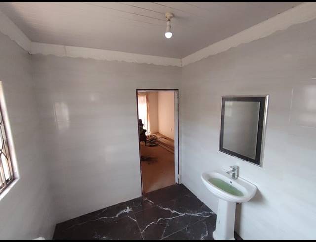 4 BEDROOM HOUSE FOR SALE IN VAALPARK